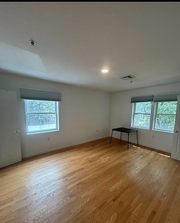 30 Cameron St, Brookline Village