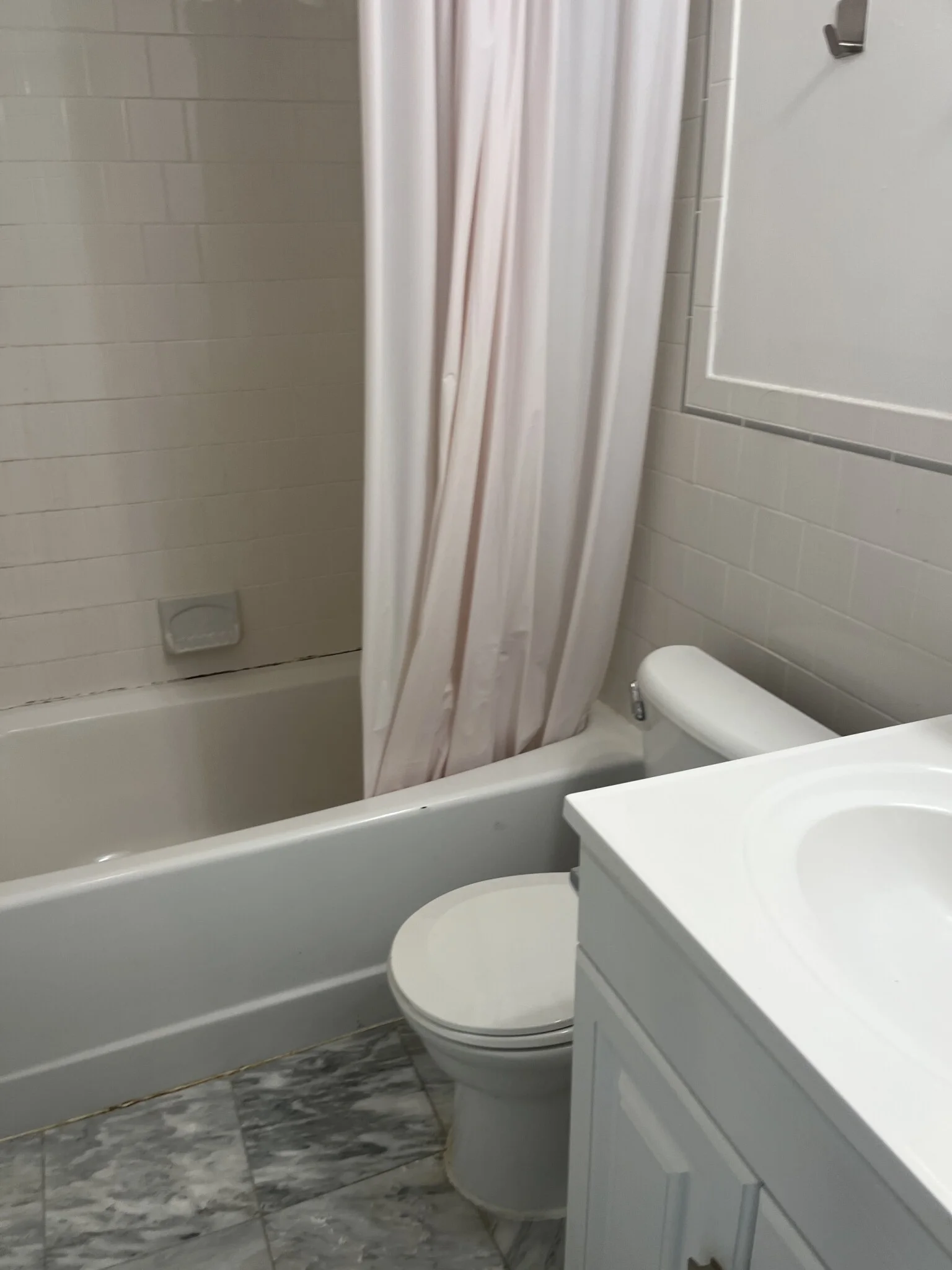 107 Queensberry St, Fenway