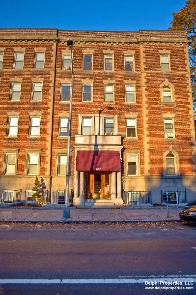 1610 Massachusetts Ave, Neighborhood Nine