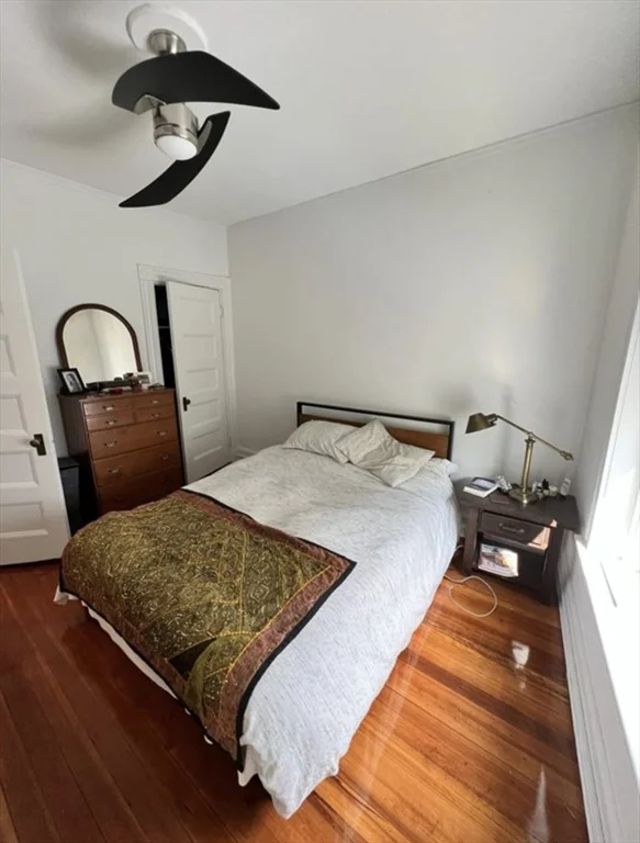 17 Grovenor Rd, Jamaica Plain