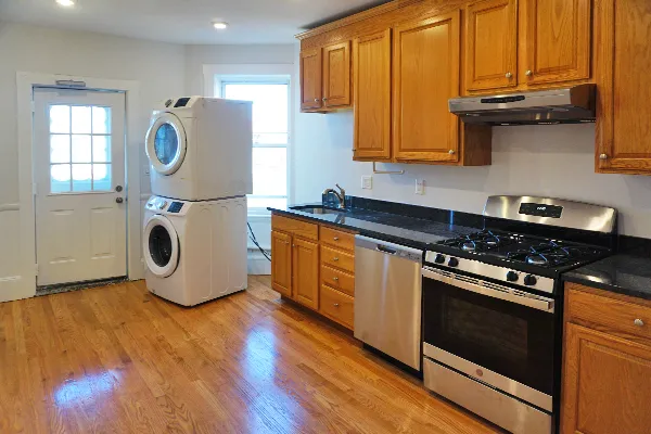 27 Lambert St, East Cambridge