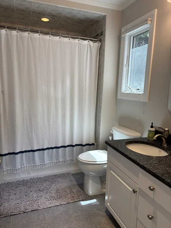 22 Grove Pl, Winchester