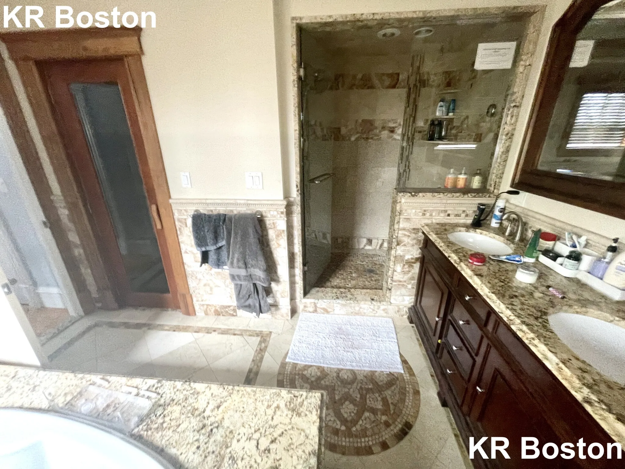 127 Nonantum St, Oak Square