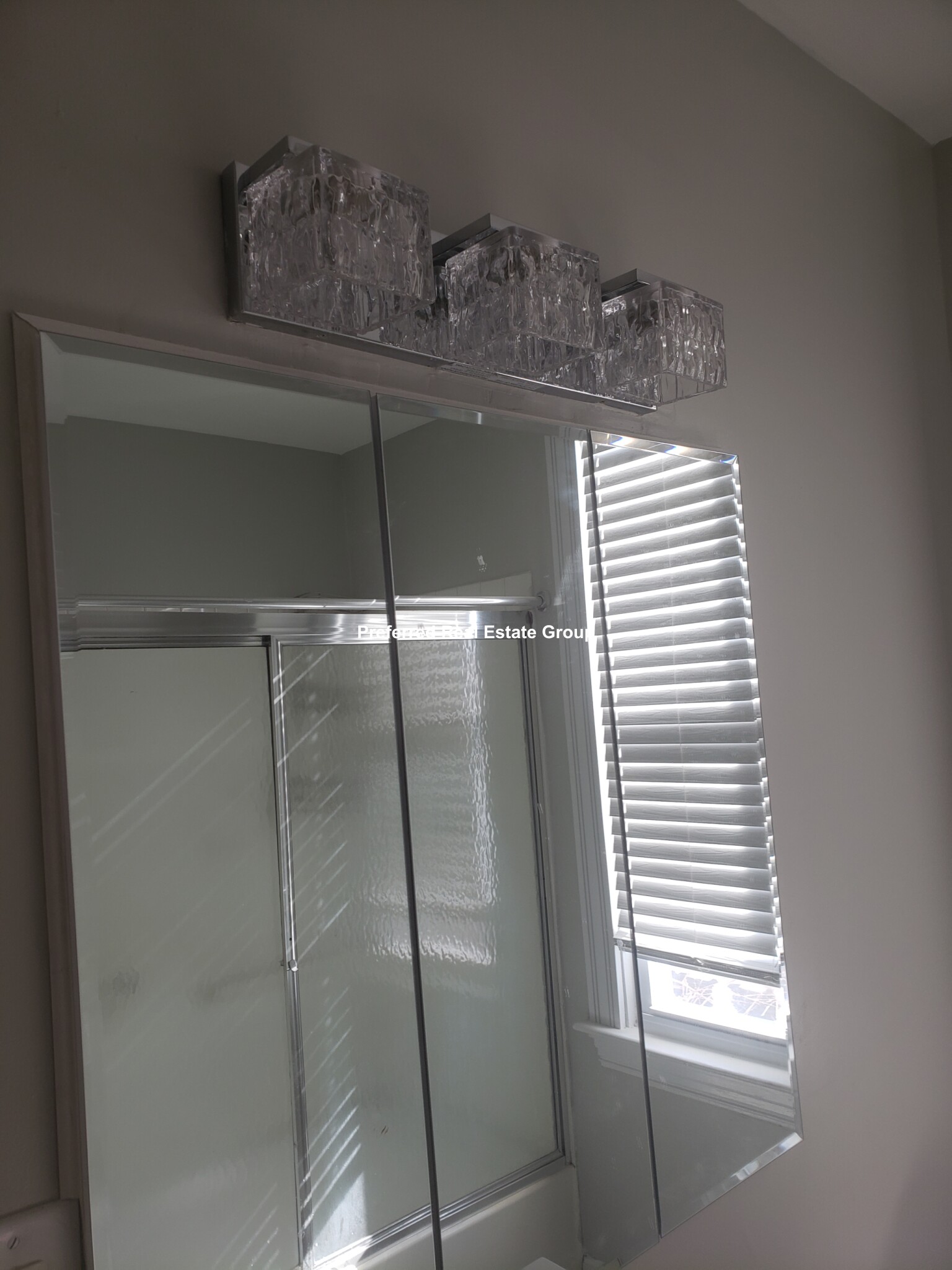 38 Thornton St, Roxbury