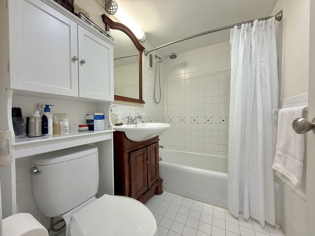 29 Concord Ave, Harvard Square