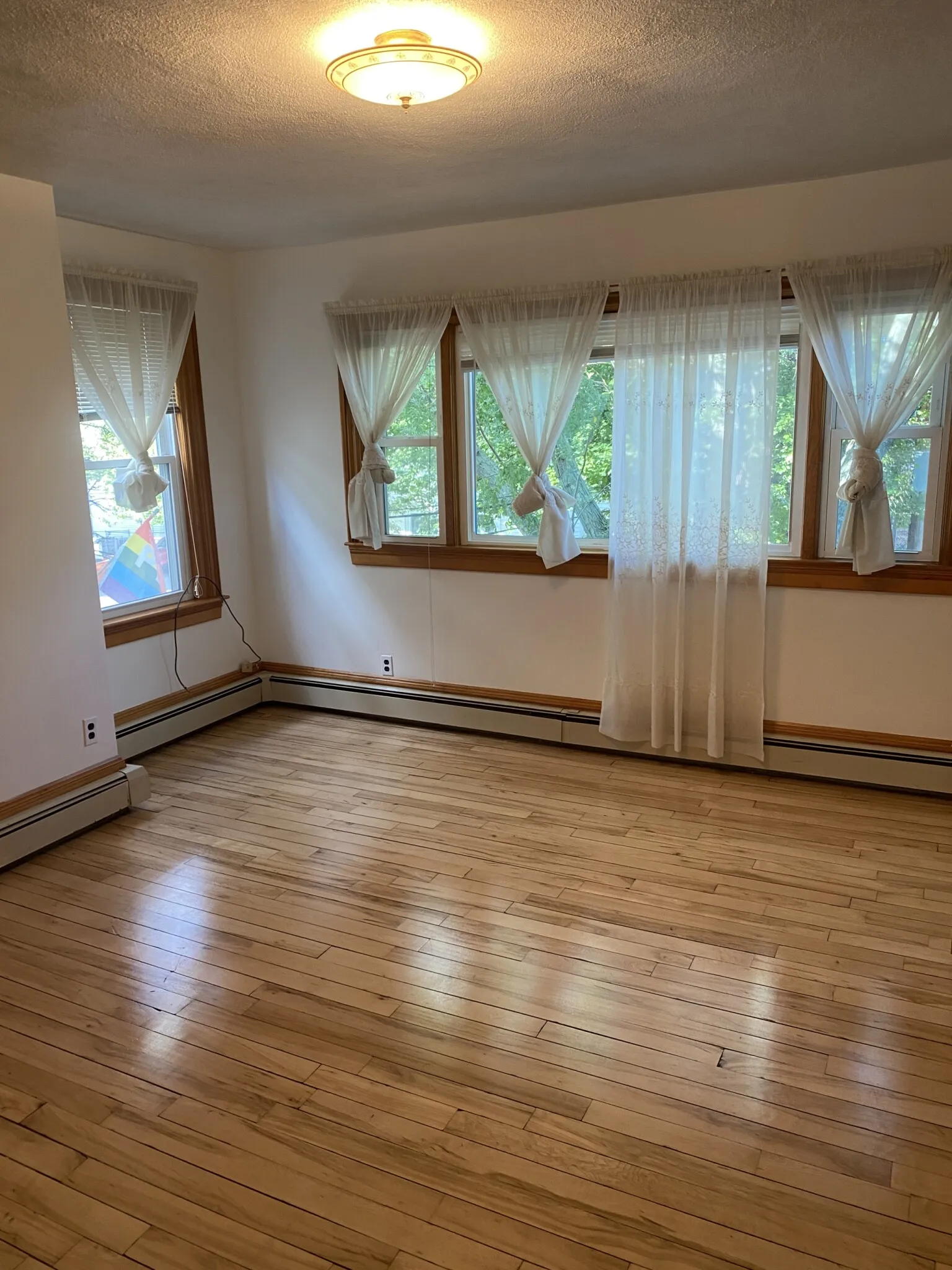 114 Thorndike St, East Cambridge