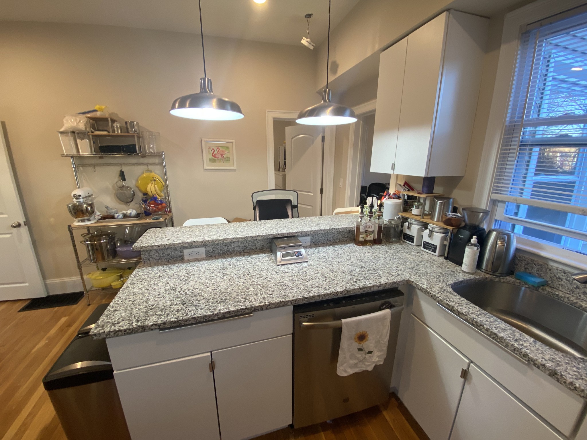 2 bed, 1 bath apartment for rent at 343 Beacon St Unit 2, Ward Two — photo 2 of 13