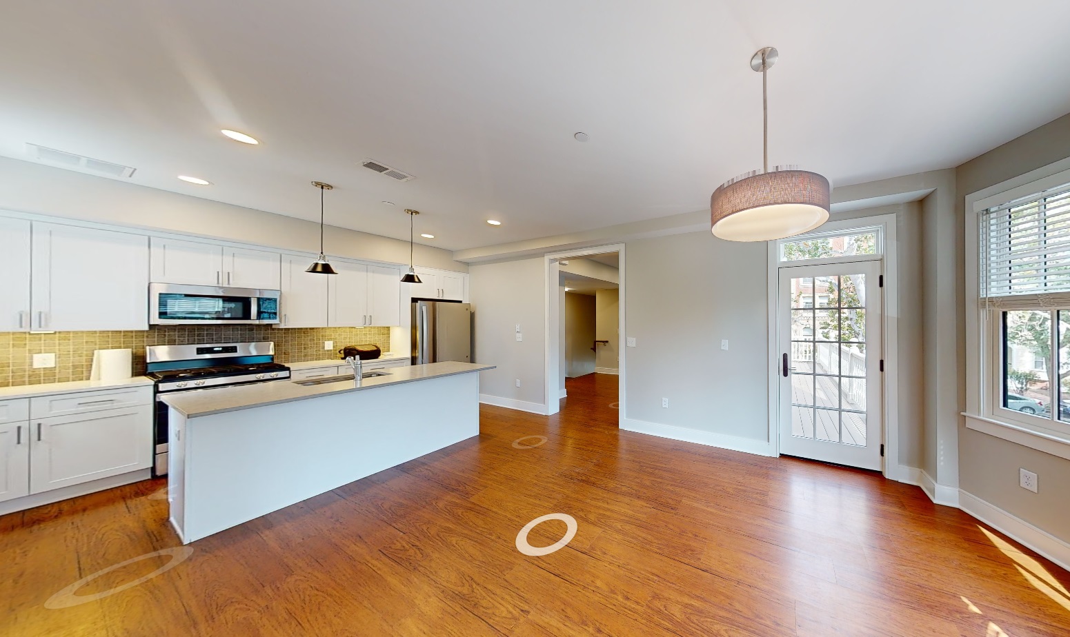 384 Harvard St, Mid-Cambridge