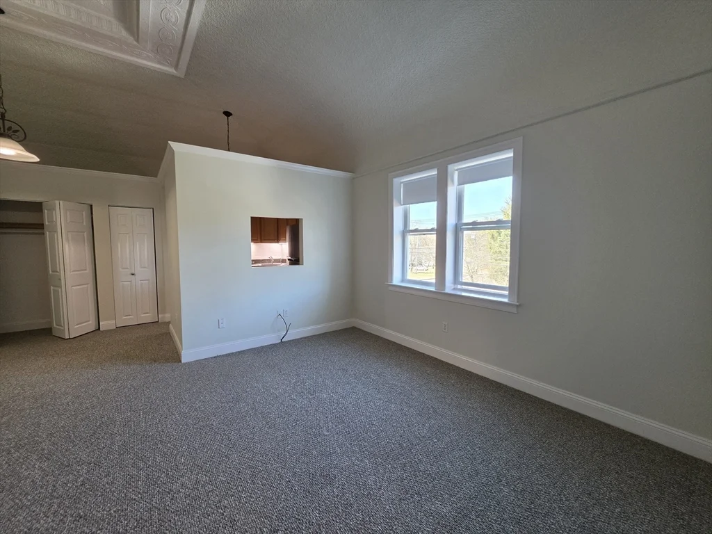 33 Randolph St, Abington