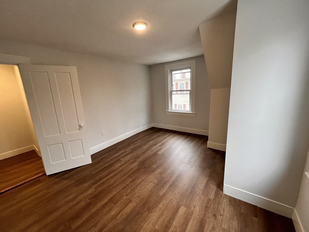 400 Court St, North Plymouth