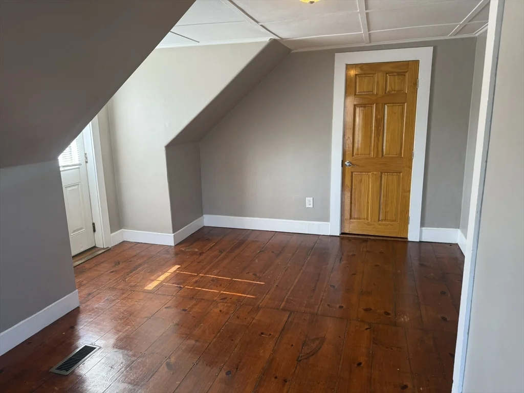 406-408 Court St, Plymouth