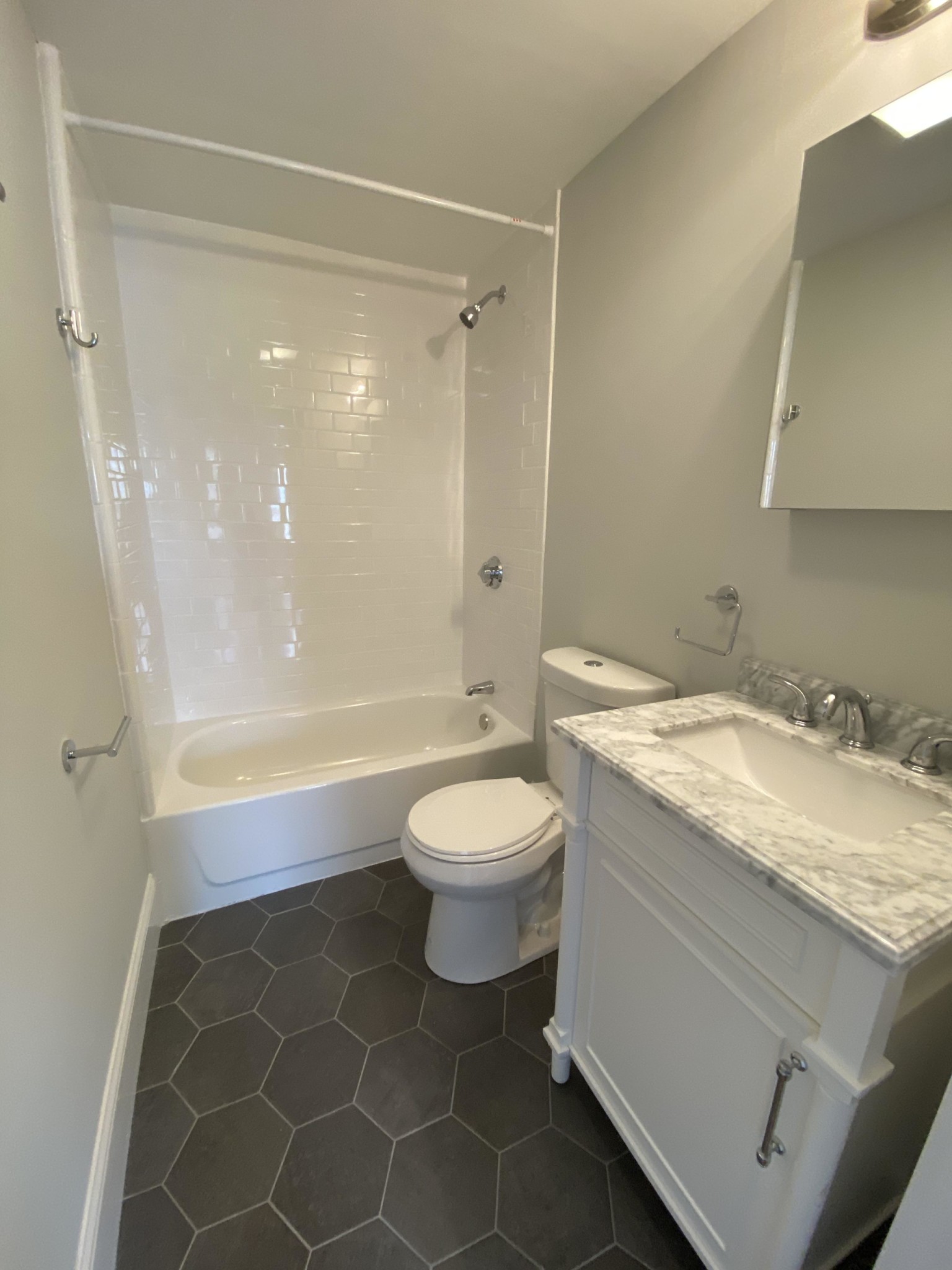 5 Hamilton Rd, West Somerville