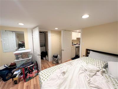 61 Walden St, Neighborhood Nine