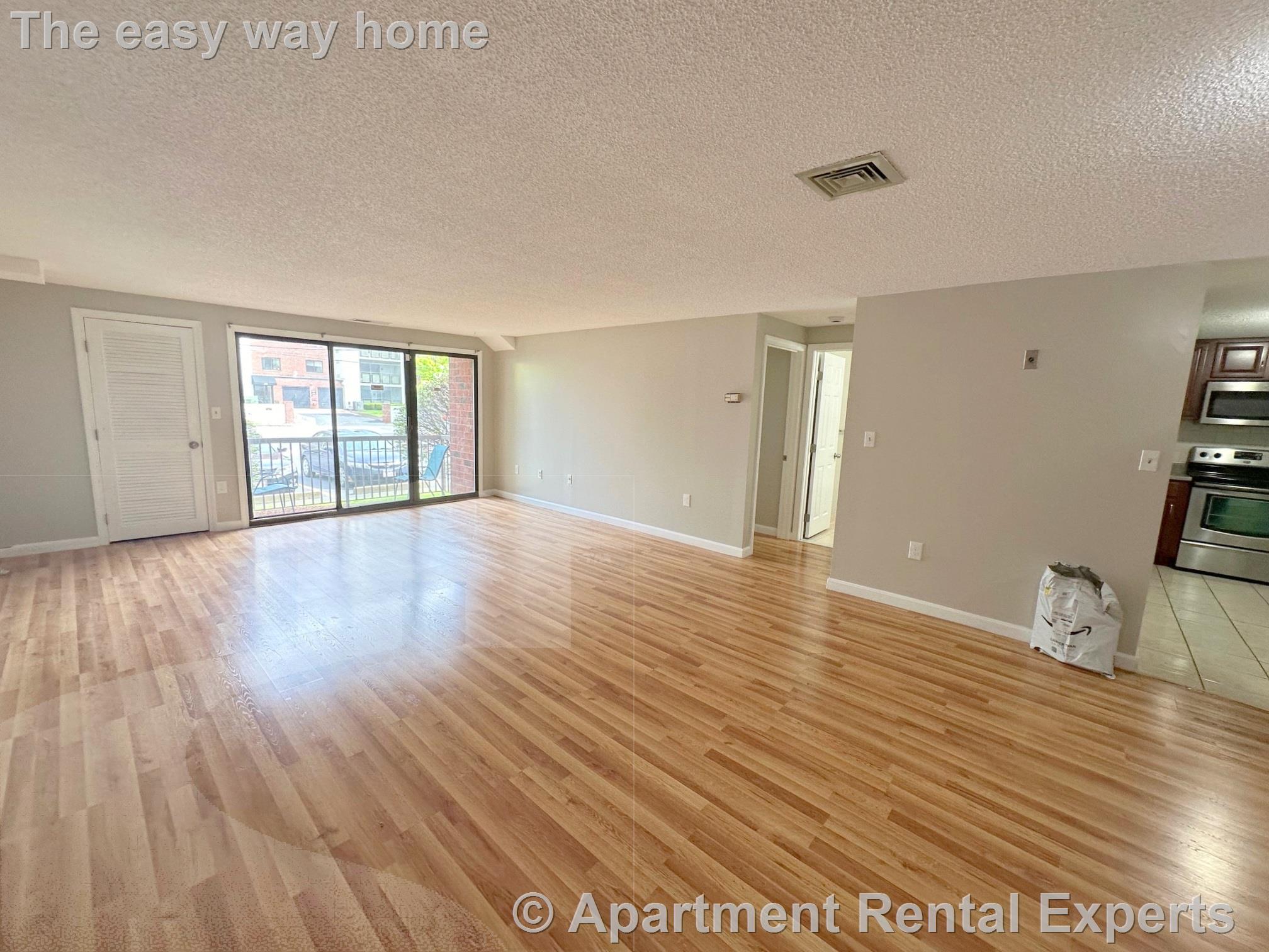 30 Revere Beach Pkwa, Wellington