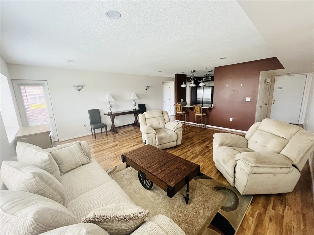 50 South Common St, Lynn