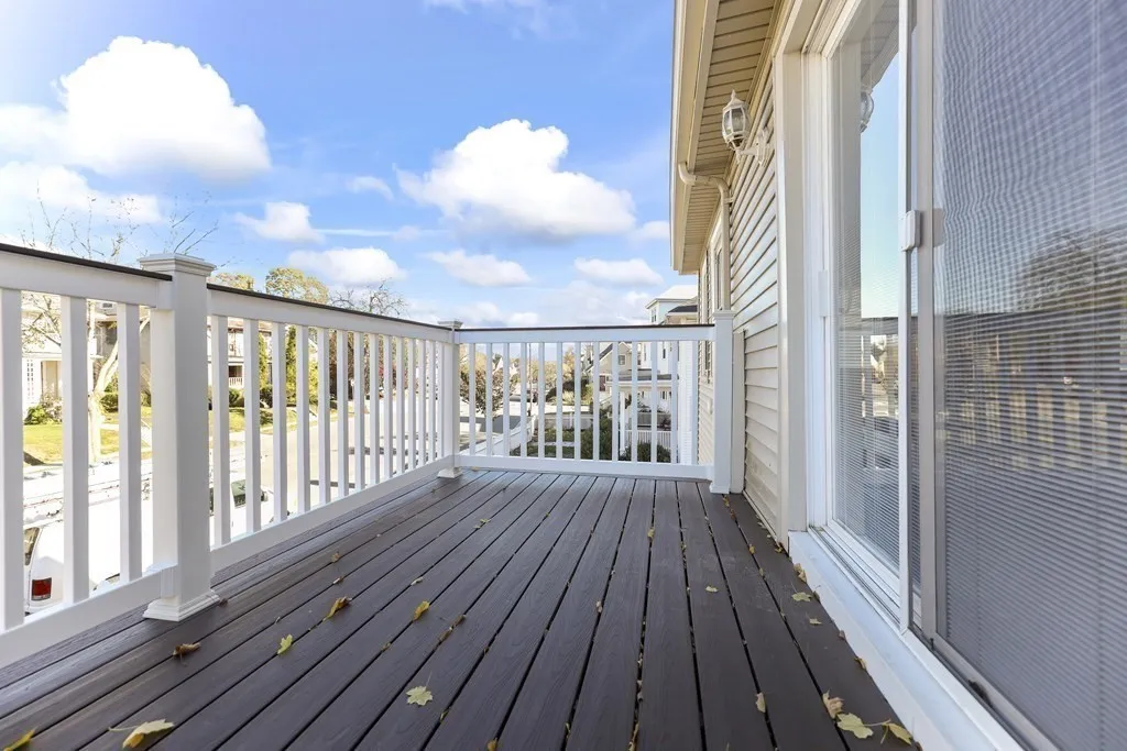 1004 South St, Roslindale