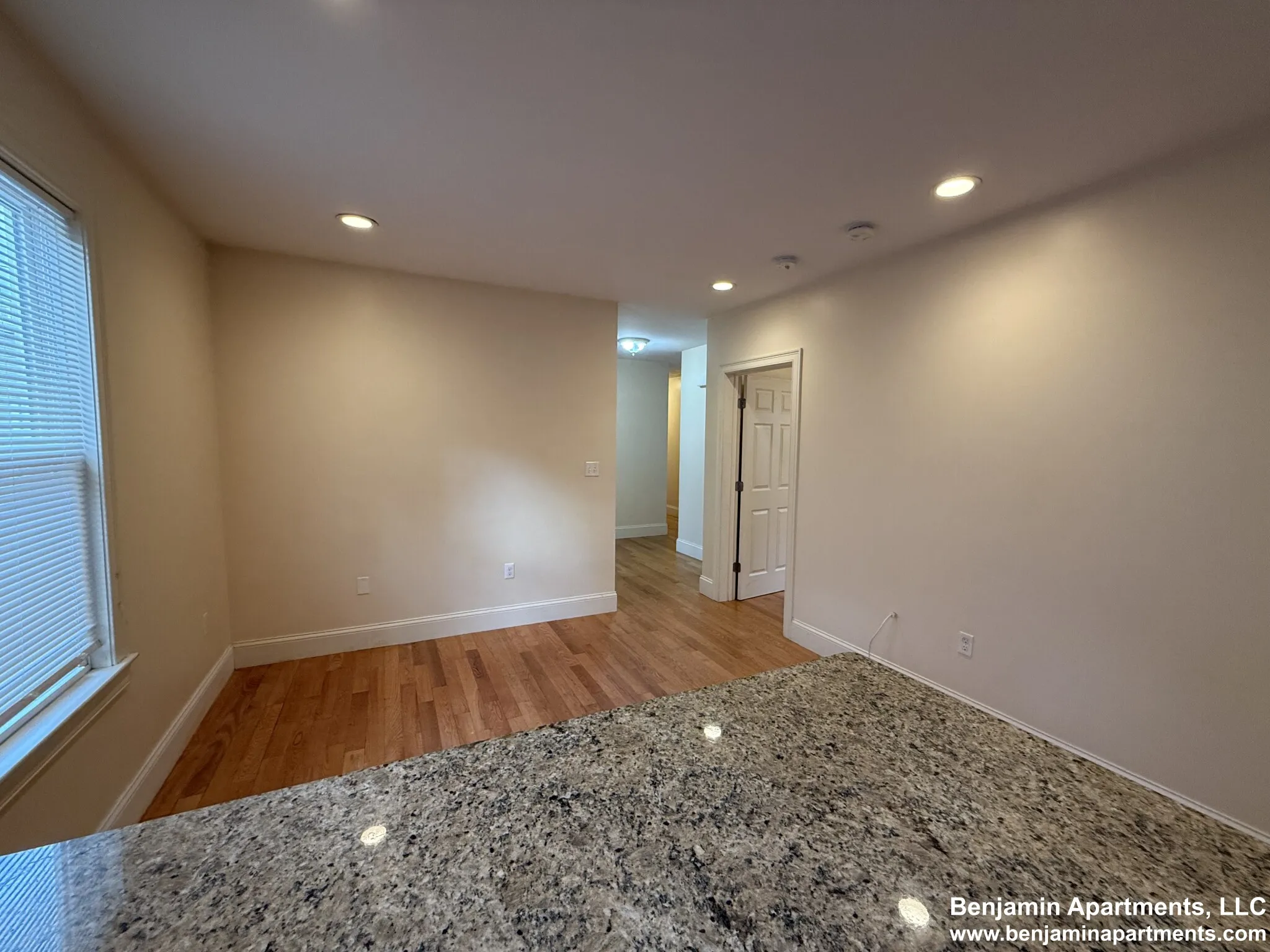 35 Pratt St, Allston