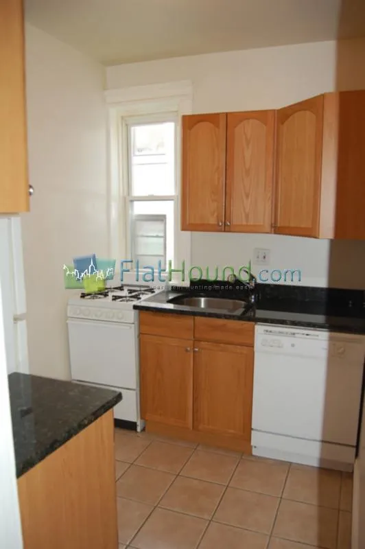 94 Brainerd Rd, Allston