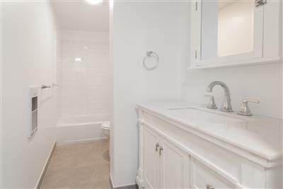 3 Linnaean St, Neighborhood Nine