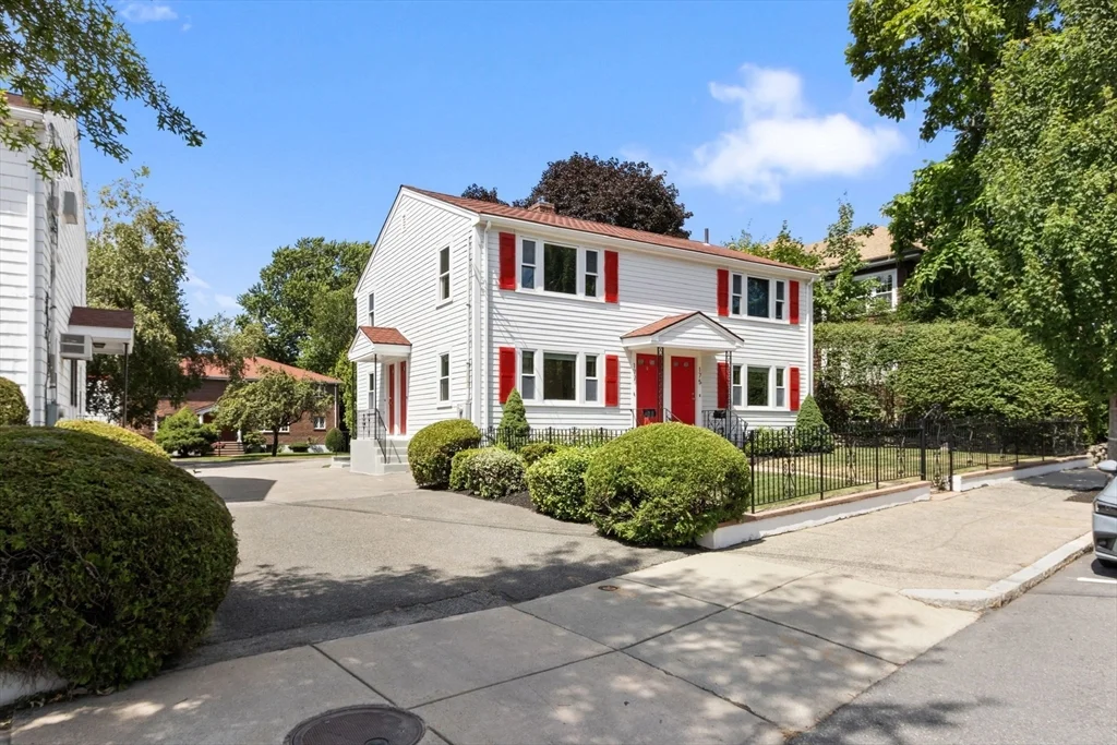 177 Faneuil St, Brighton