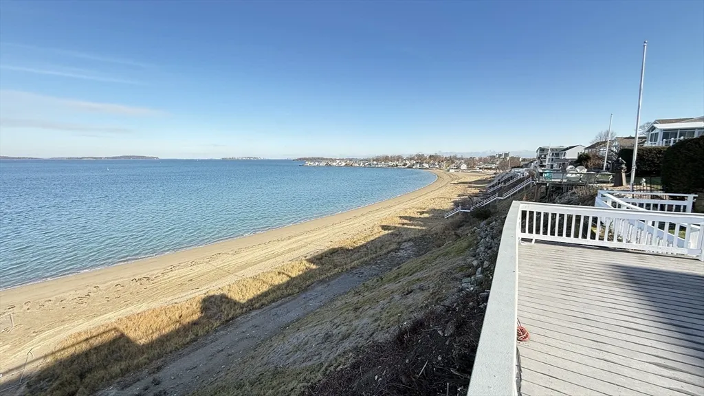 85 Regatta Rd, North Weymouth