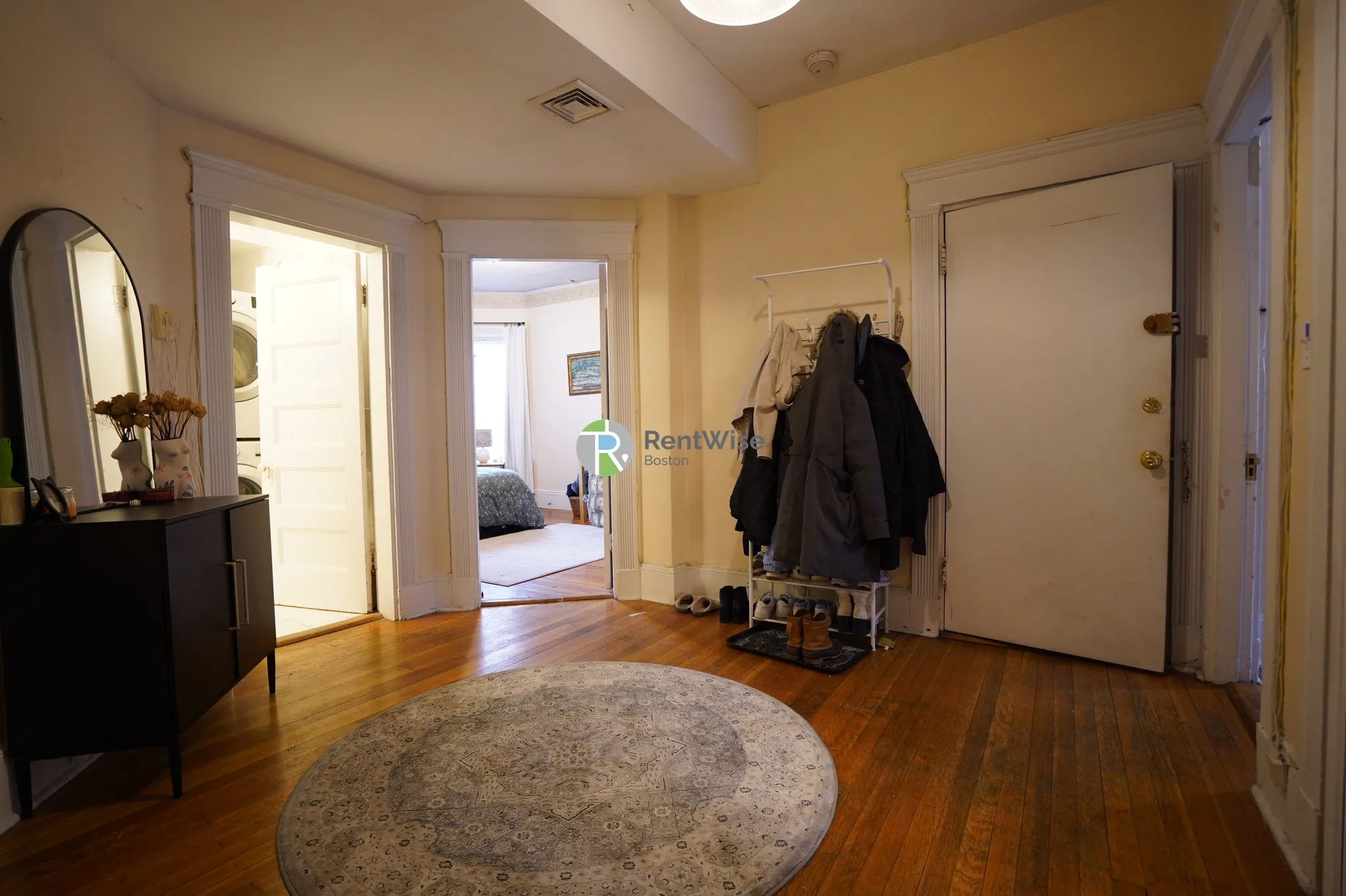 9 Vernon St, Coolidge Corner