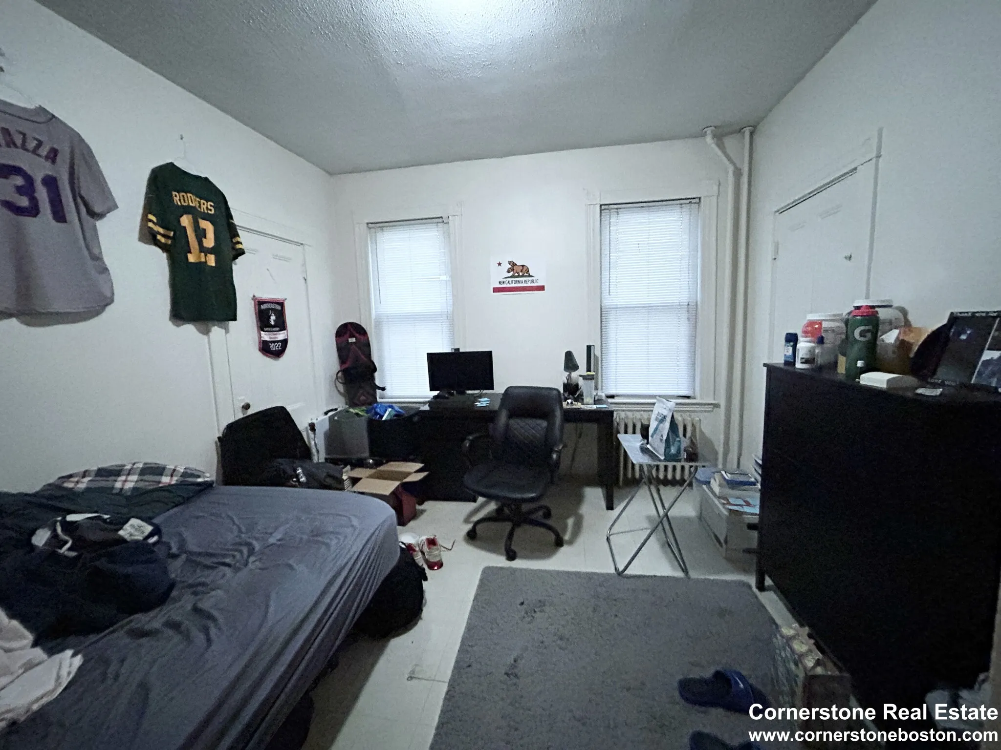 55 Hillside St, Mission Hill