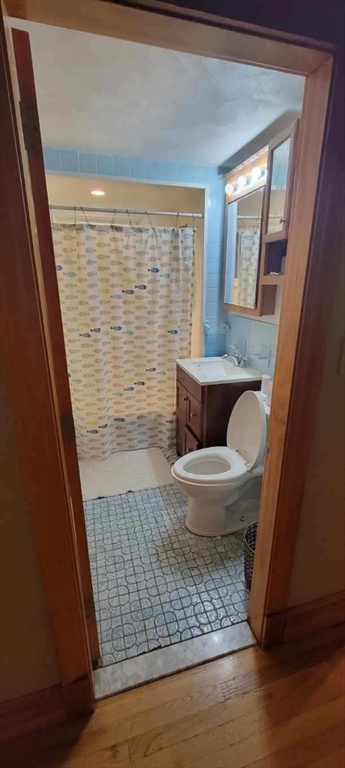 77 Gordon St, West Somerville