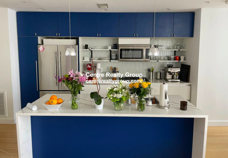 208 Bolton St, South Boston