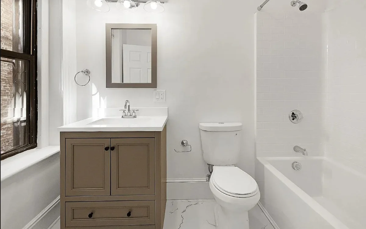 868 Huntington Ave, Mission Hill