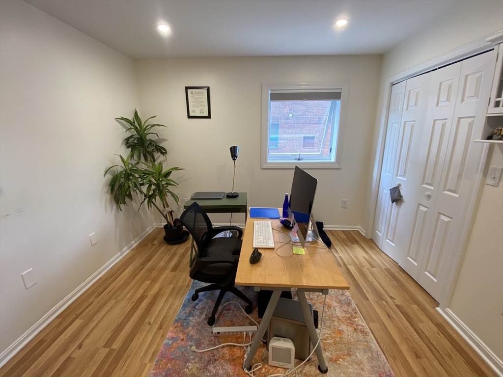 165 Cottage St, Chelsea