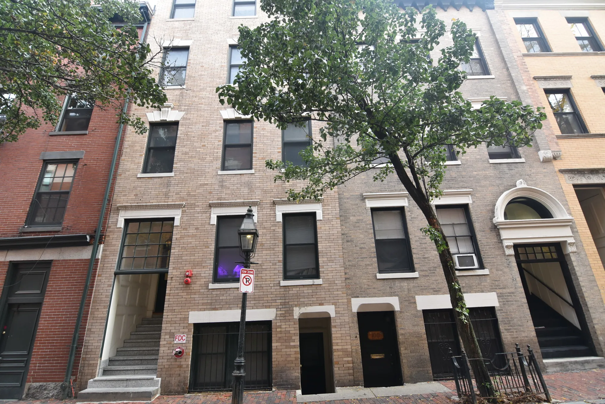 98 Myrtle St, Beacon Hill