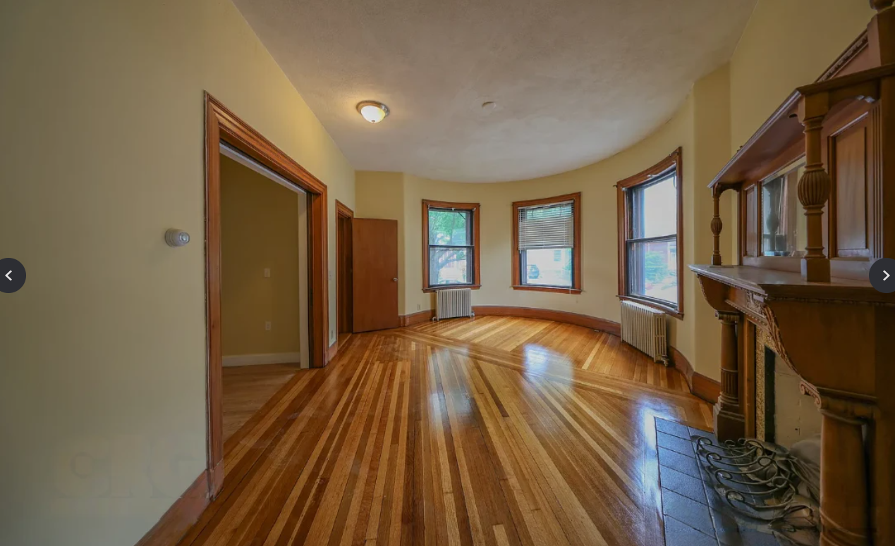 23 Grand View Ave, Prospect Hill