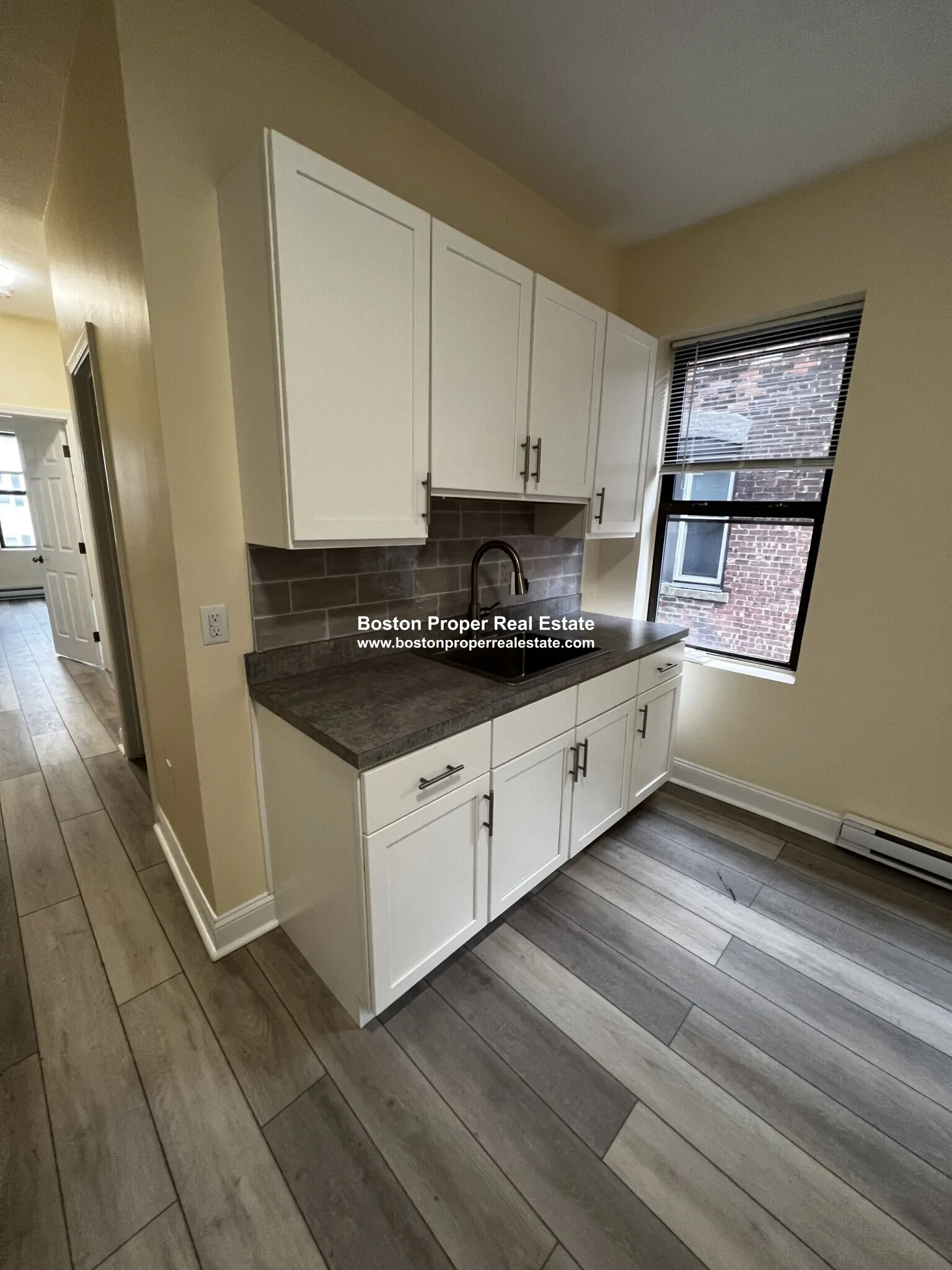 891 Huntington Ave, Mission Hill