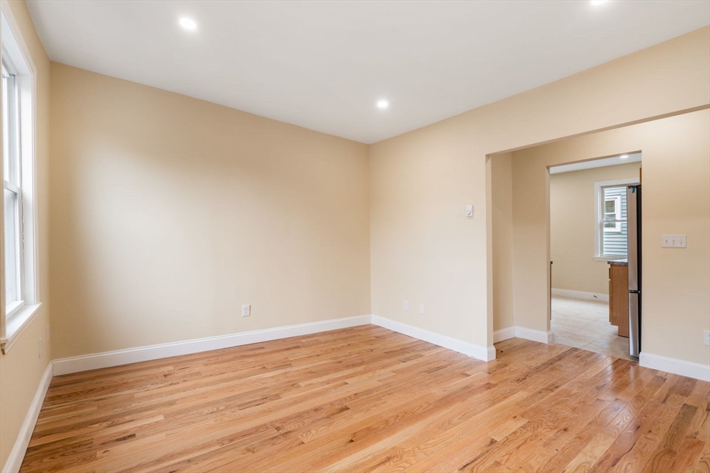 570 Washington St, Brighton