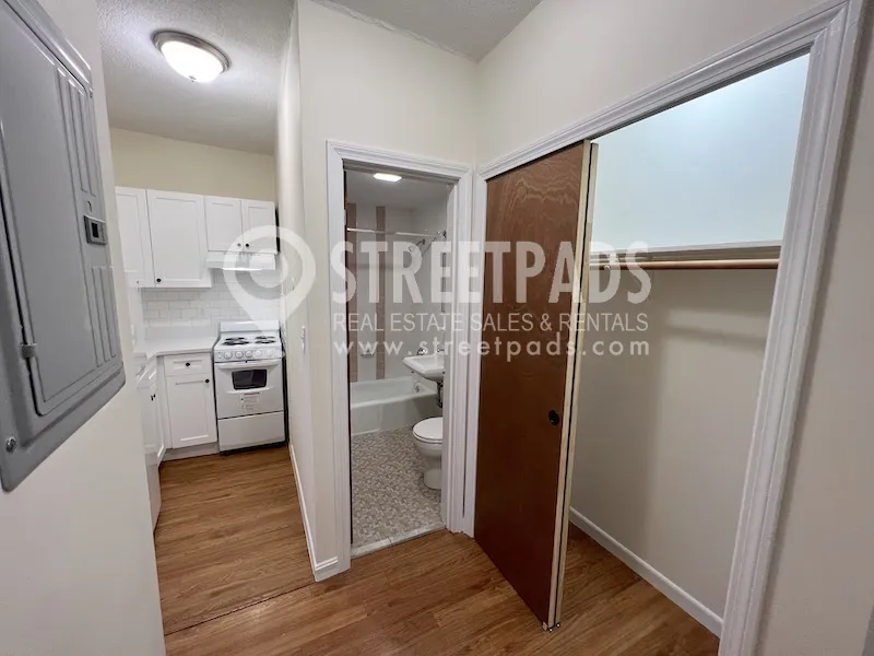 46 South Huntington Ave, Mission Hill