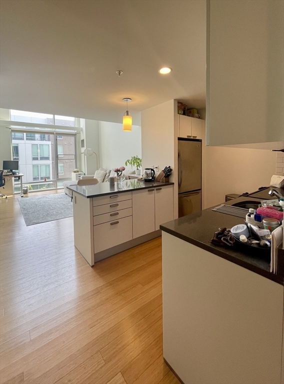 1 Earhart, East Cambridge