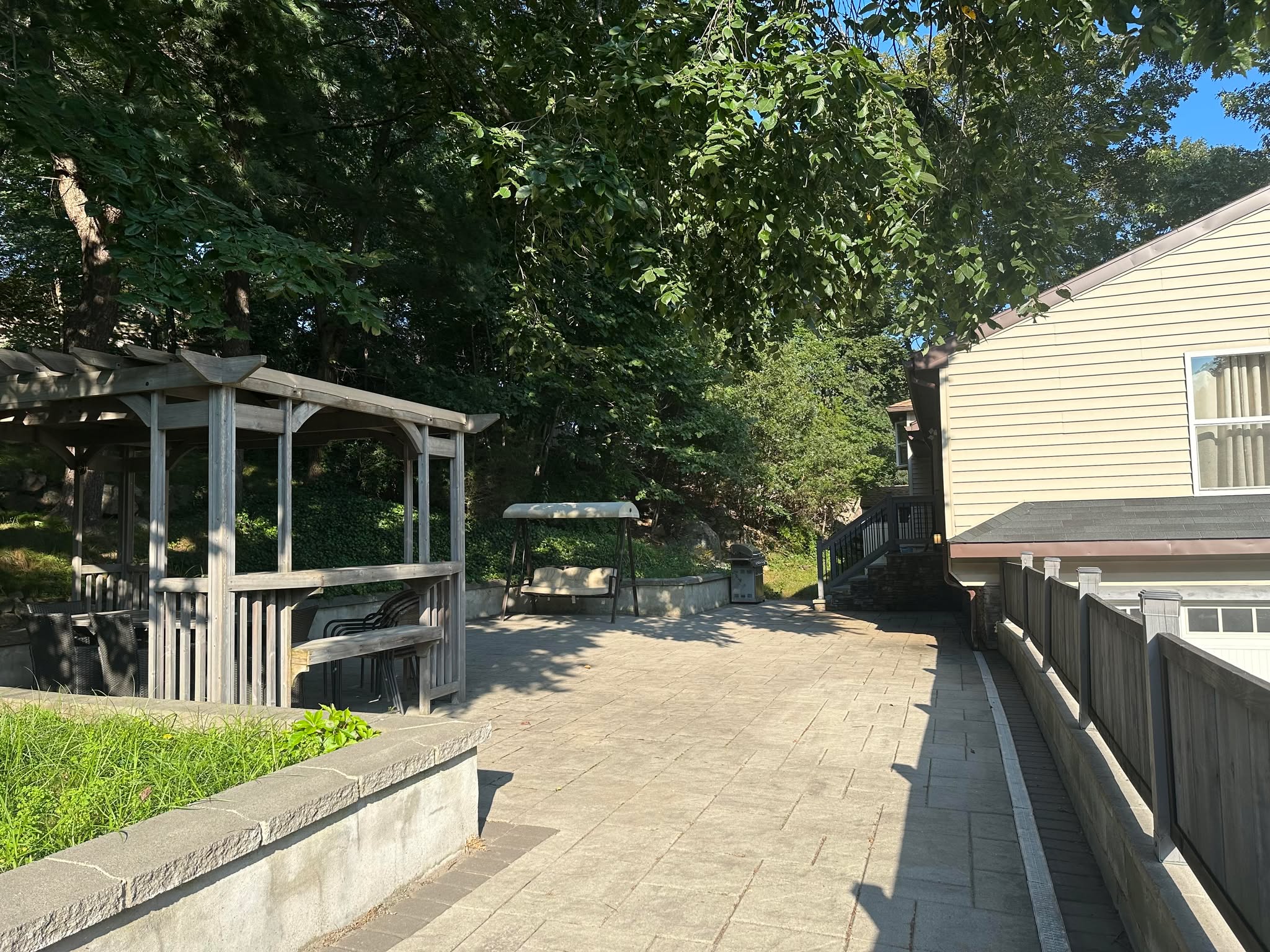 35 Glen Circle, Piety Corner Historic District