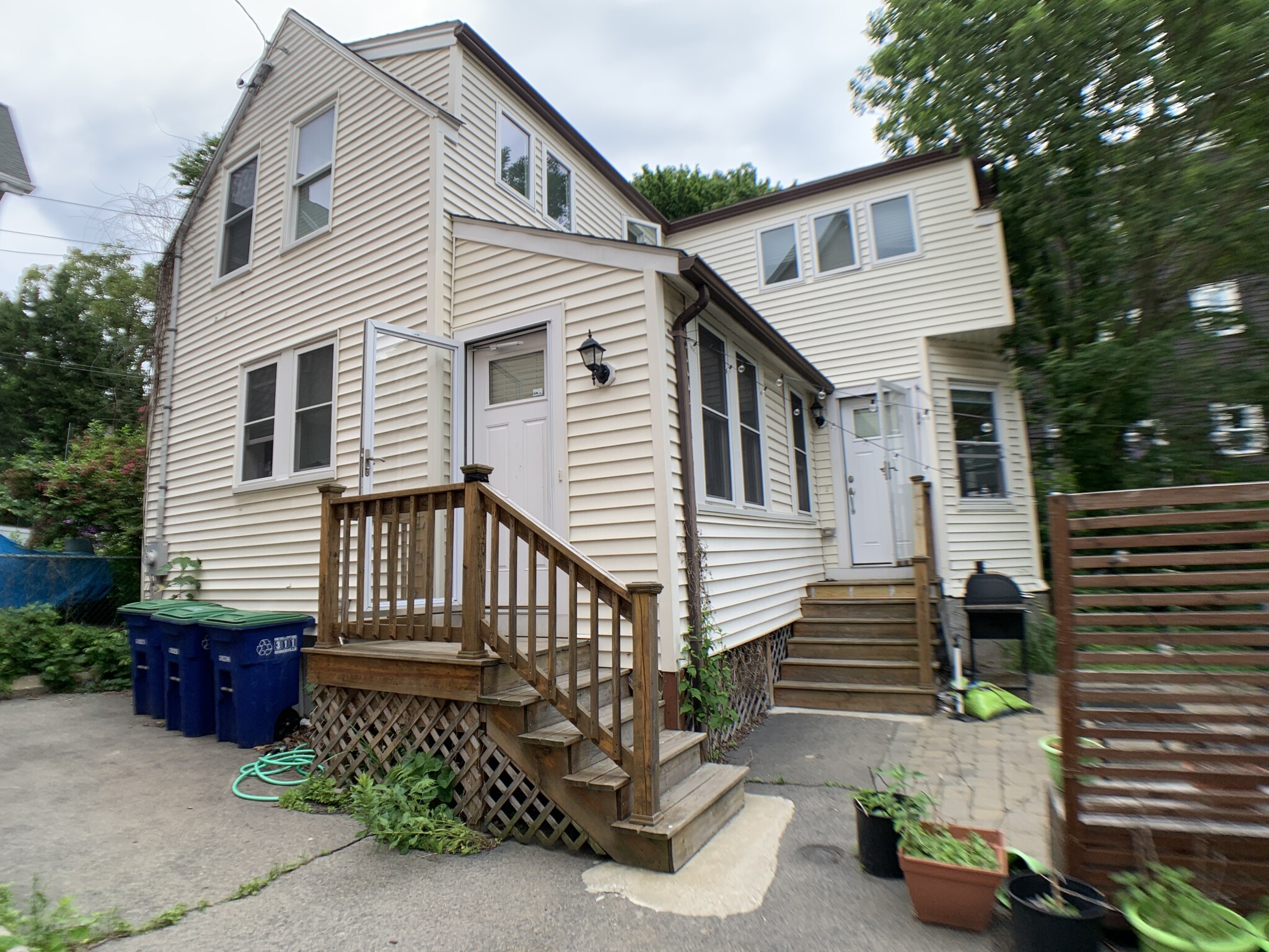 55 Lowell St, Spring Hill