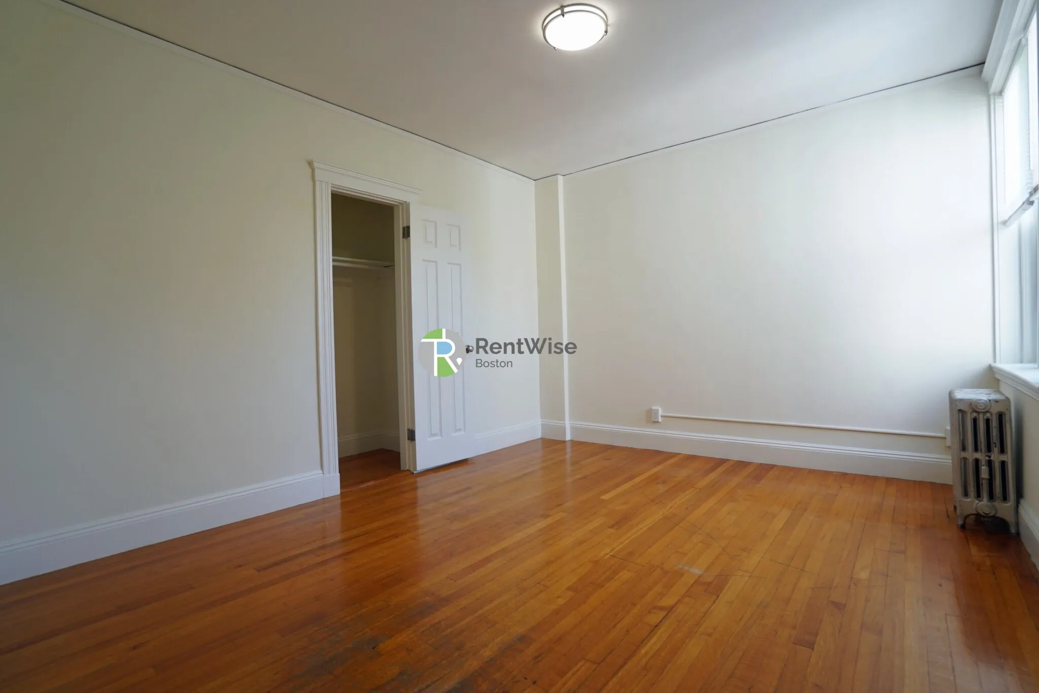 1848 Commonwealth Ave, Brighton