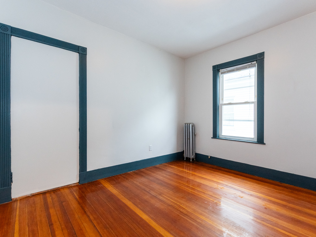 5 bed, 2 bath apartment for rent at 46 Shepton St Unit 2, Dorchester — photo 25 of 64