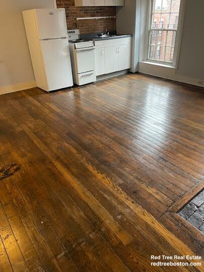 90 Myrtle St, Beacon Hill