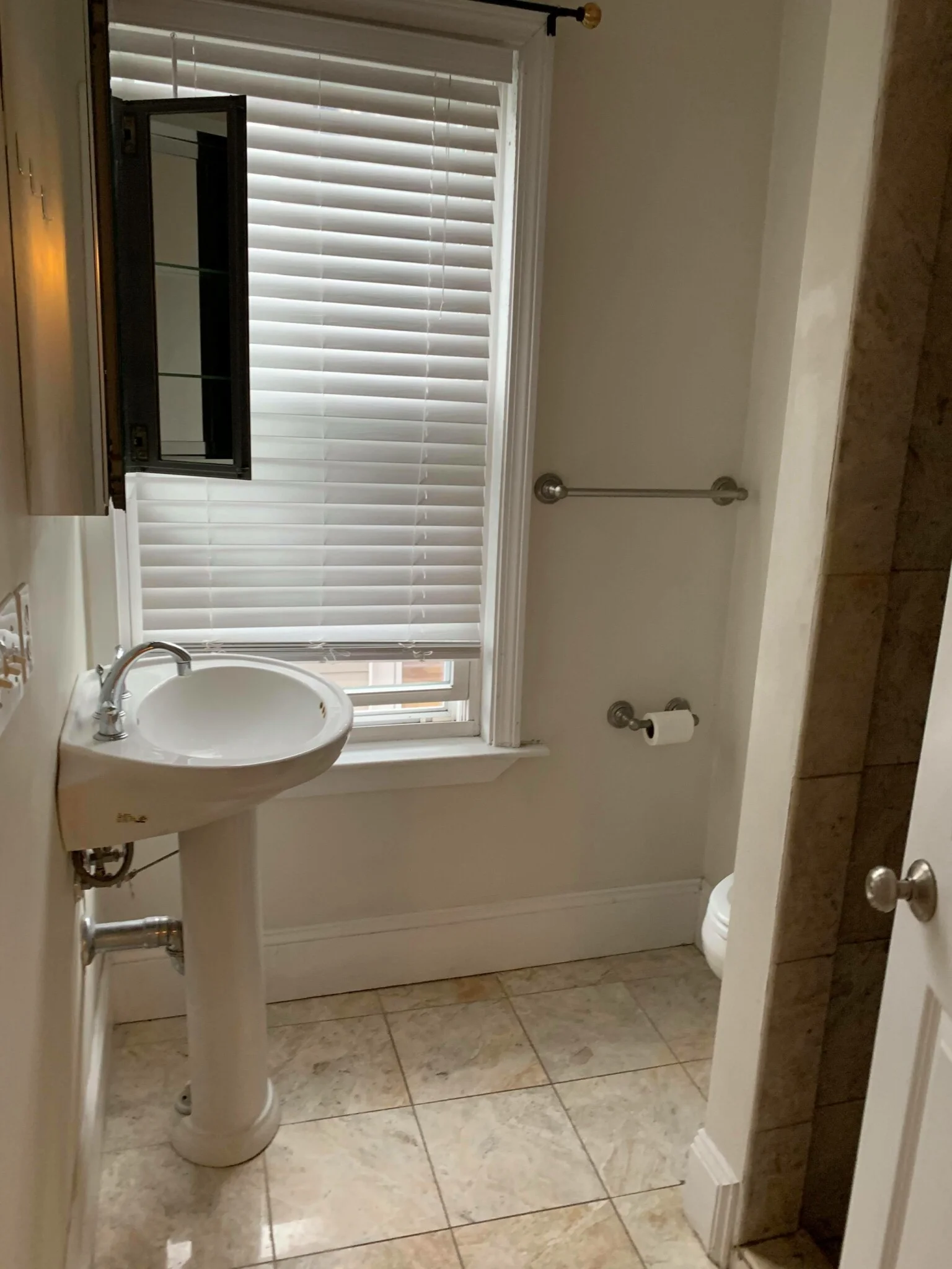 23 Aspinwall Ave, Central Village