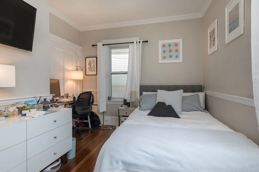 233 E St, South Boston