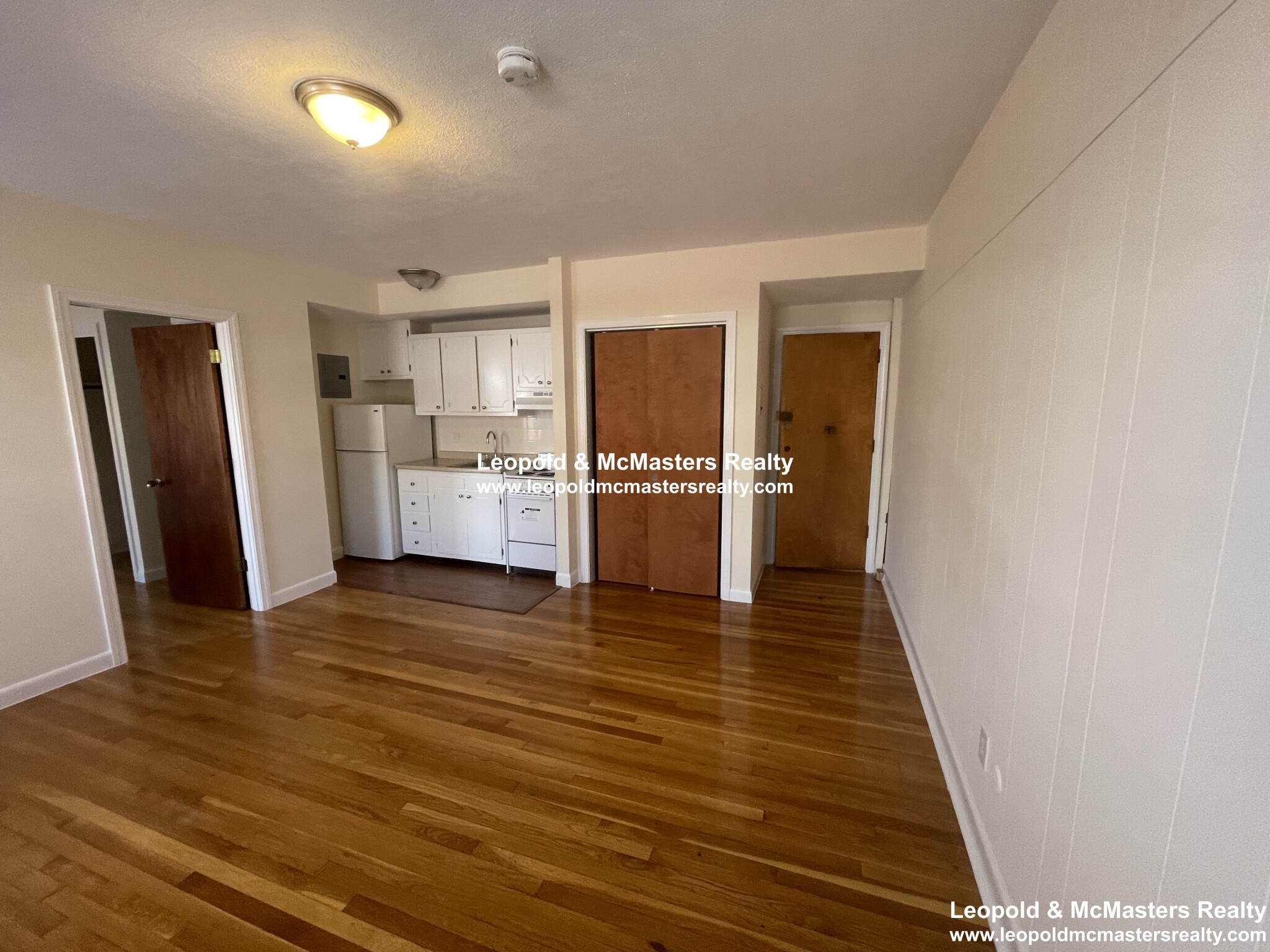 164 North Beacon St, Brighton