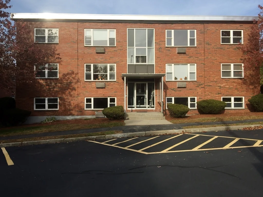 1105 - 4 Lexington St, Waltham