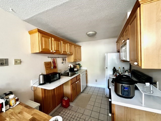 94 Beaconsfield Rd, Brookline