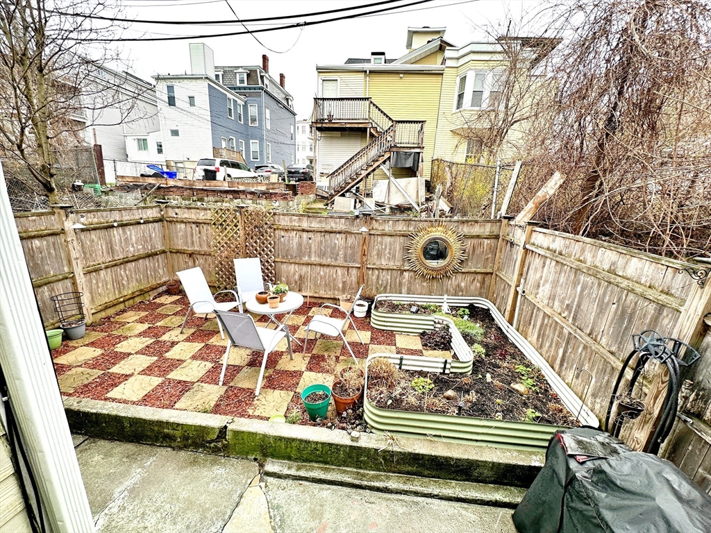 176 Princeton St, East Boston