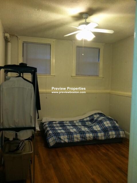 32 Sidlaw Rd, Brighton