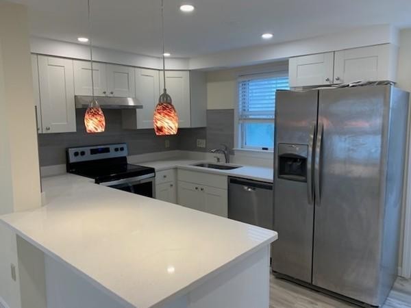 172A Charles St, East Cambridge